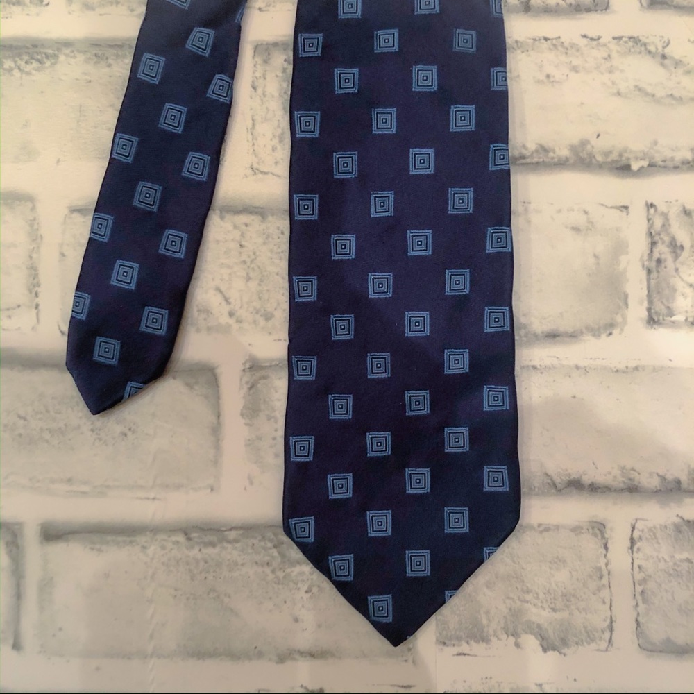 BOSS Hugo Boss 100% Silk Made in Italy Necktie Tie